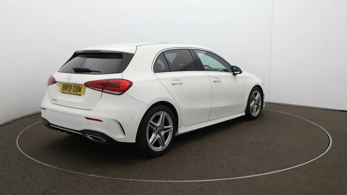 2019-mercedes-benz-a-class-20d-a200d-amg-line-premium-plus-hatchback-5d-big-47
