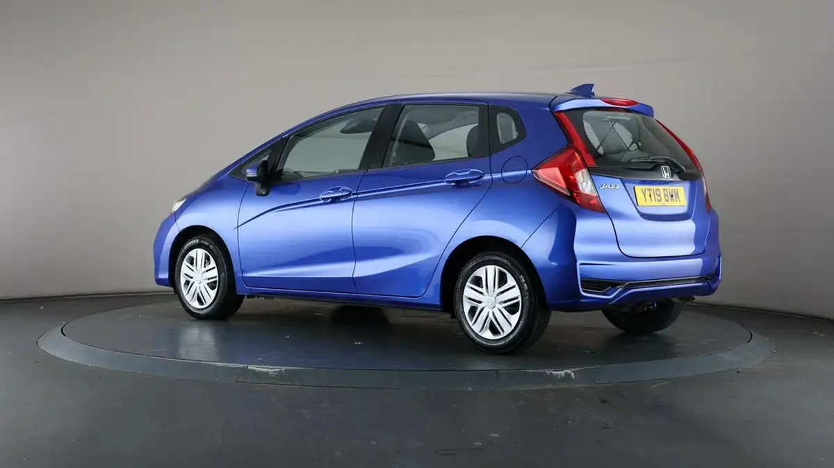 2019-honda-jazz-13-i-vtec-s-big-72