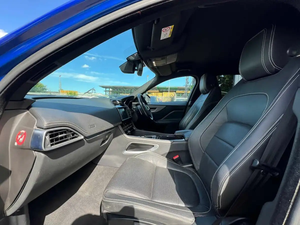 2018-jaguar-f-pace-20-i4d-r-sport-180ps-auto-big-29