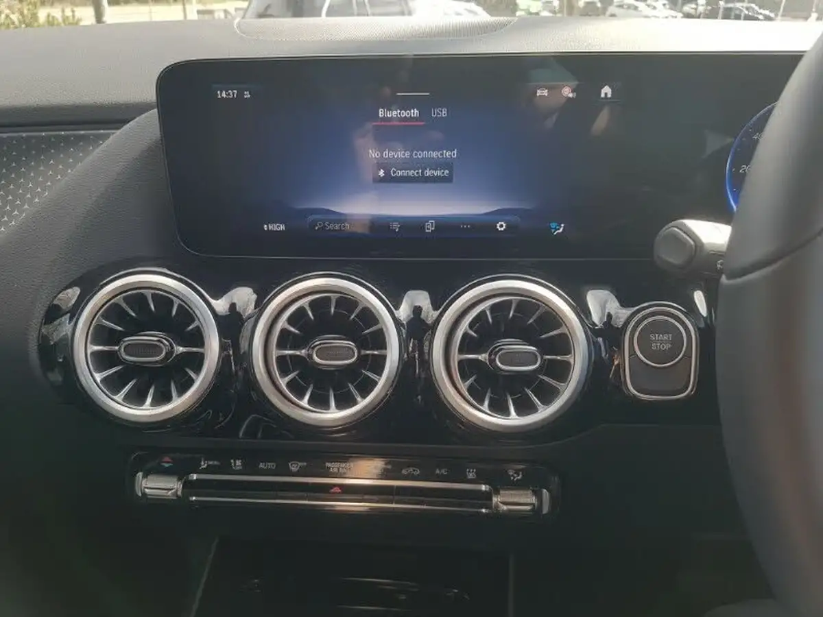 2024-mercedes-benz-eqa-e-eqa-250-sport-executive-big-15