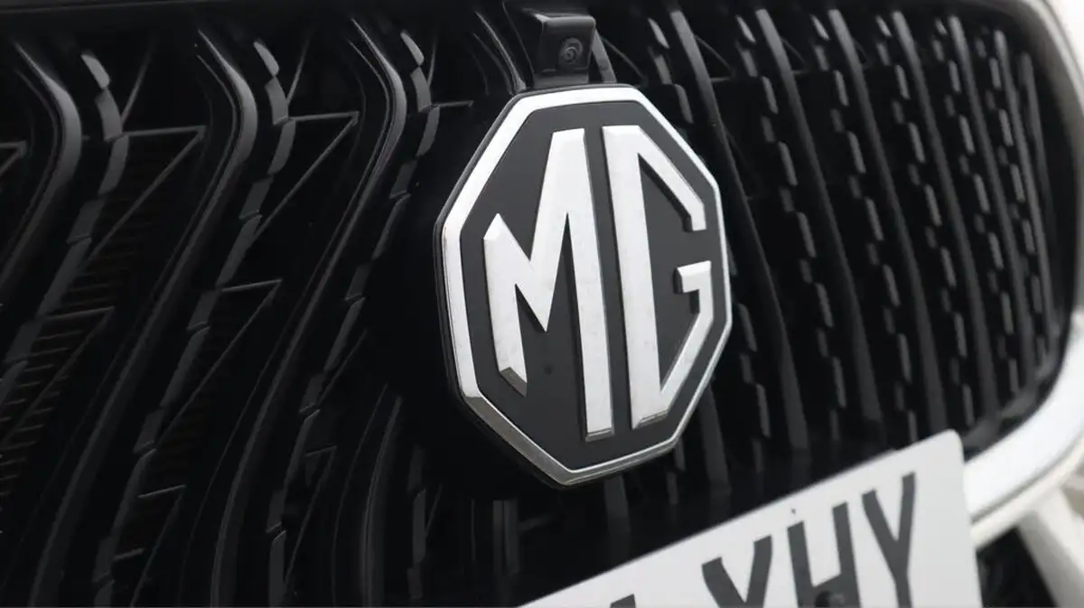 2024-mg-hs-15t-gdi-se-258ps-plug-in-hybrid-1490cc-auto-big-22