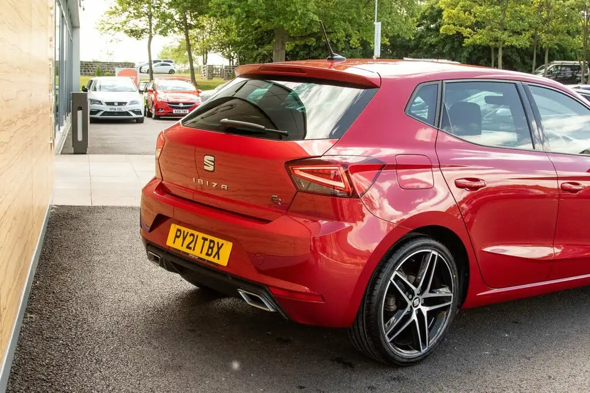 2021-seat-ibiza-10-tsi-fr-sport-110ps-dsg-big-7
