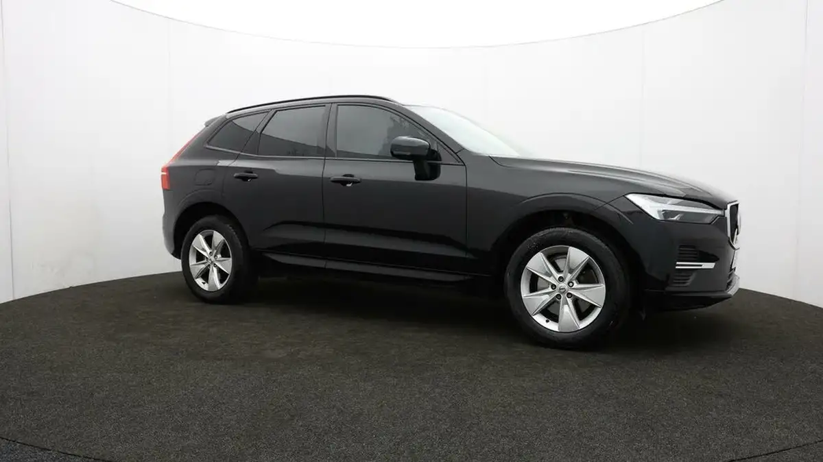 2021-volvo-xc60-20-b5-momentum-big-46