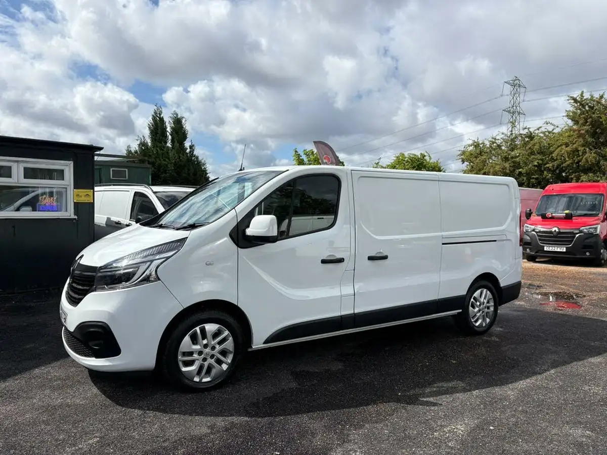 2020-renault-trafic-20dci-ll30-energy-120-sport-big-13