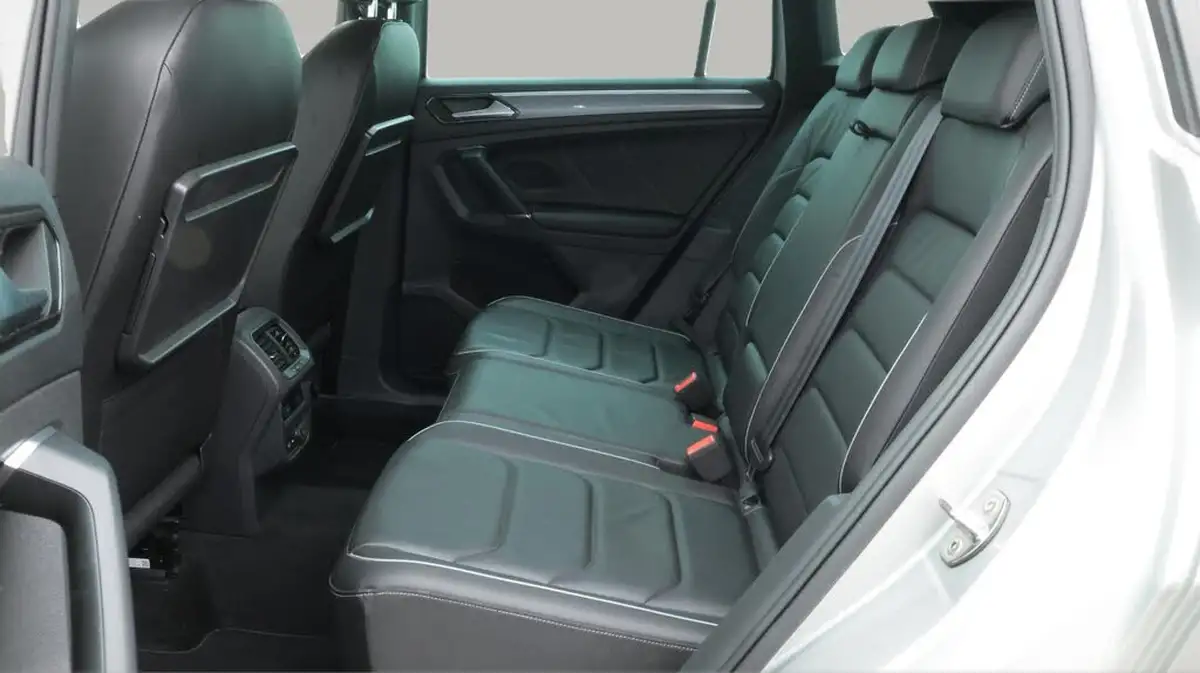 2018-volkswagen-tiguan-20tdi-r-line-150ps-4motion-ss-dsg-big-16