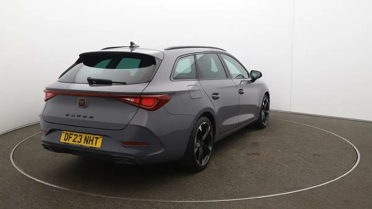 2023-cupra-leon-nf-15-etsi-v1-estate-big-55