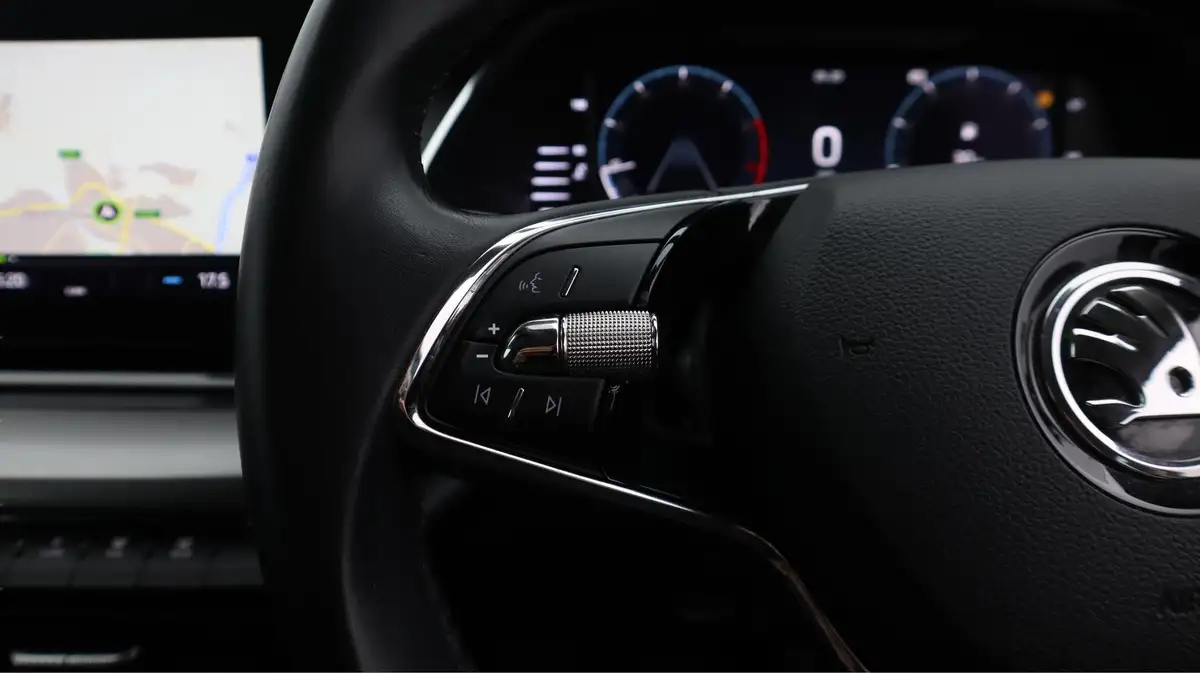 2021-skoda-octavia-10-tsi-se-technology-hatchback-big-24