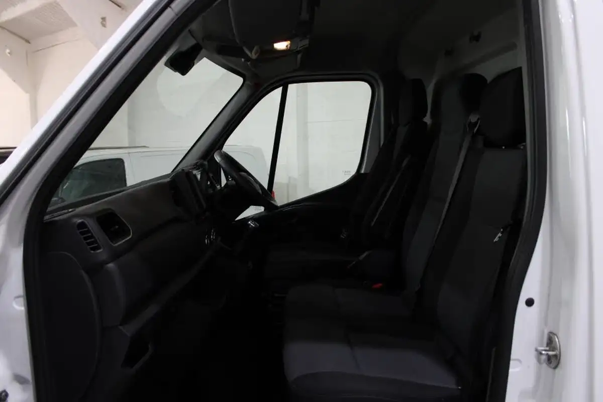 2021-renault-master-23dci-lm35-135-business-eu6d-panel-big-15