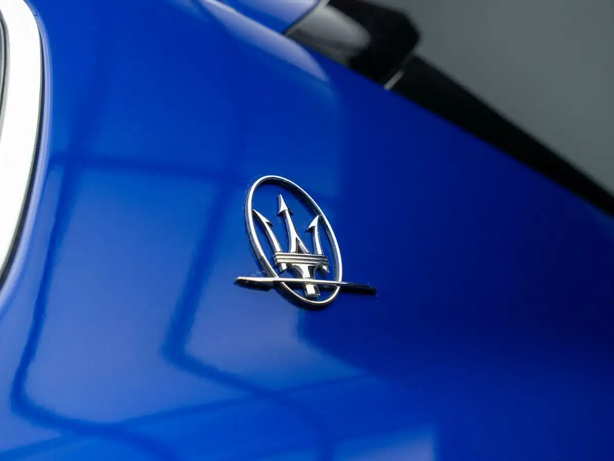 2020-maserati-levante-30-big-26