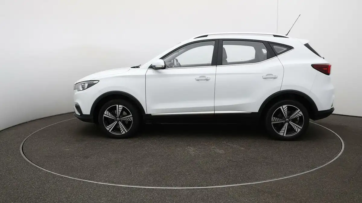 2021-mg-zs-suv-e-exclusive-ev-big-62