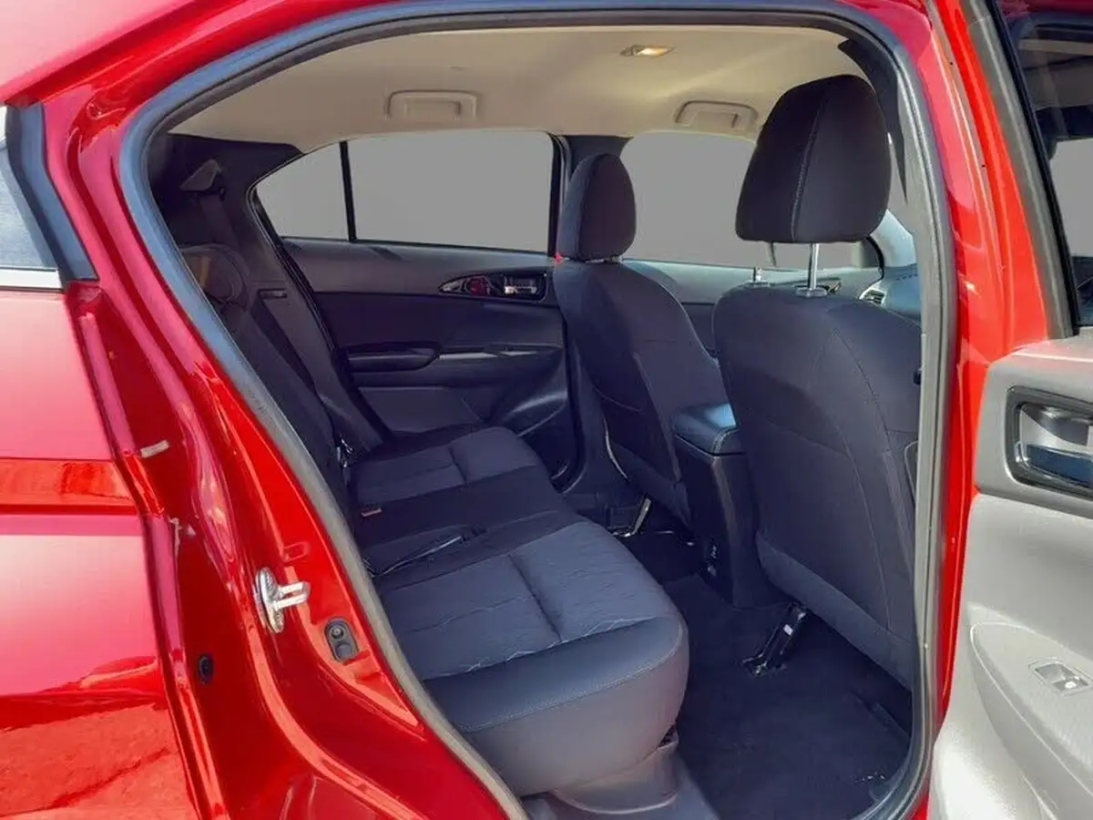 2019-mitsubishi-eclipse-cross-15-3-auto-big-51