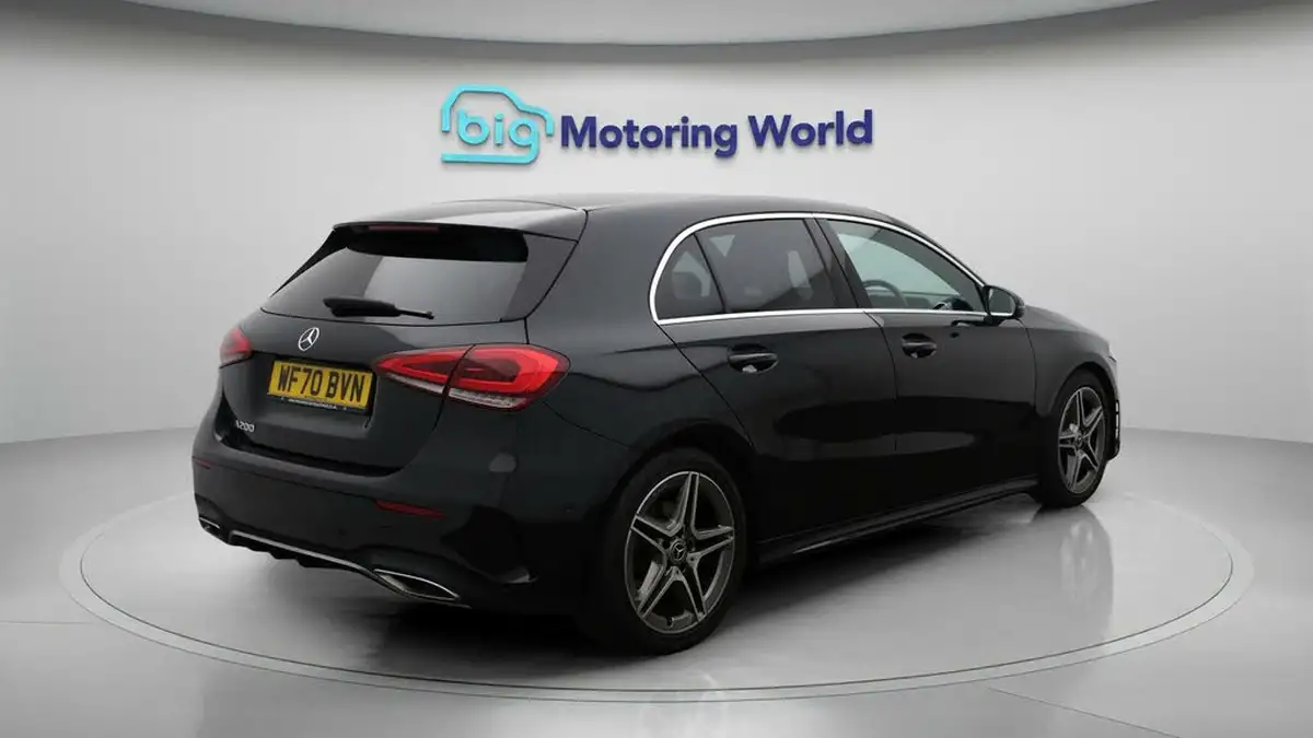 2020-mercedes-benz-a-class-13-a200-amg-line-executive-hatchback-5d-big-7