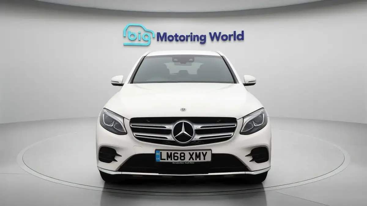 2018-mercedes-benz-glc-class-20-glc250-amg-line-ss-station-wagon-5d-big-2