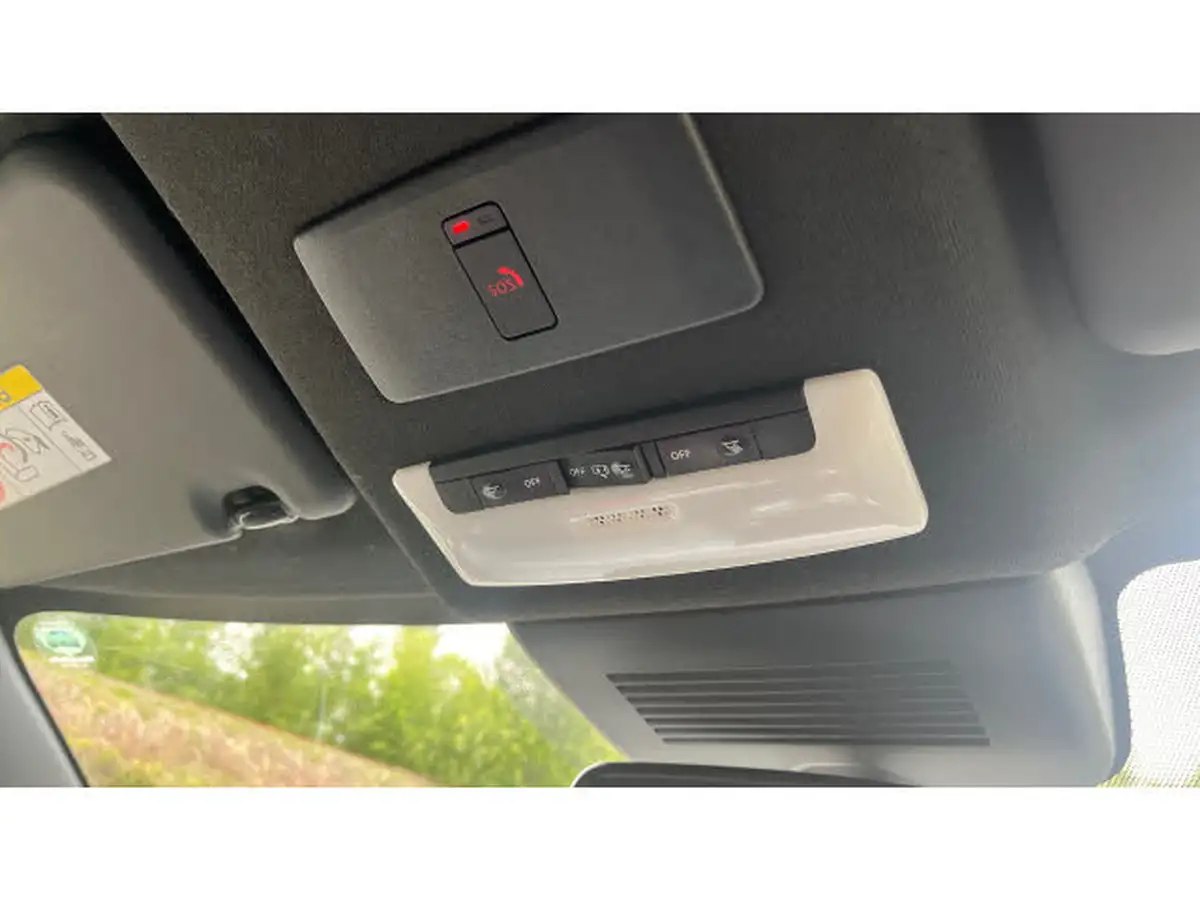 2021-nissan-juke-10-dig-t-n-connecta-dct-big-34
