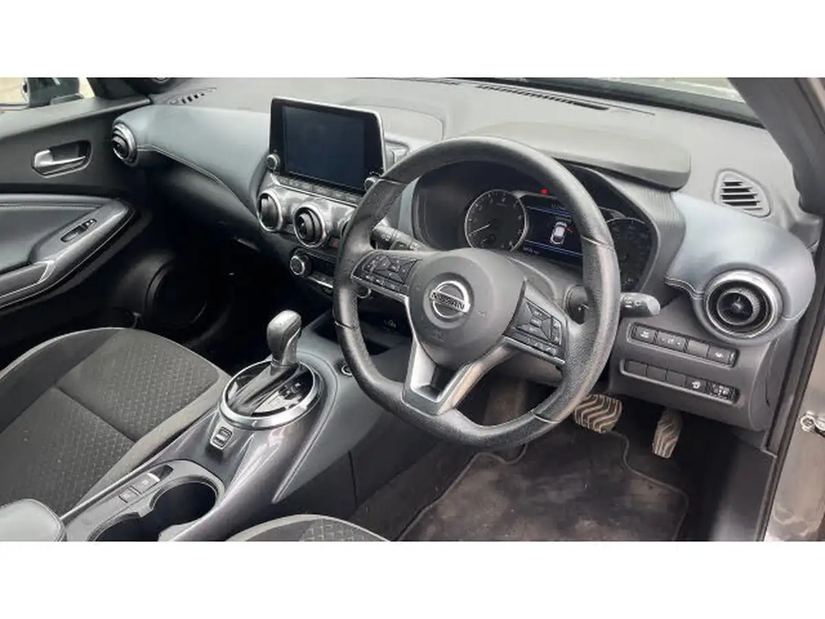 2021-nissan-juke-10-dig-t-n-connecta-dct-big-10