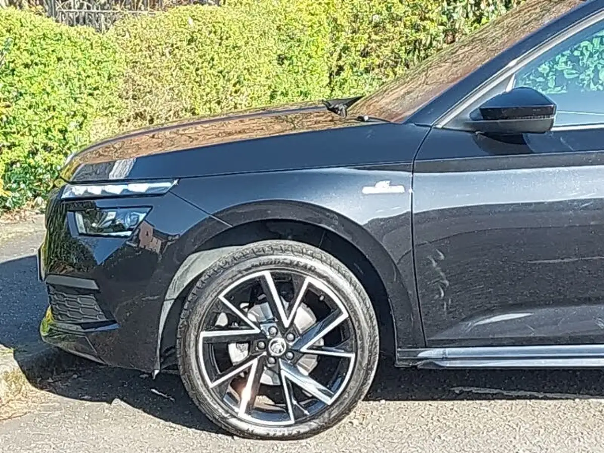 2023-skoda-kamiq-15-tsi-monte-carlo-dsg-big-18