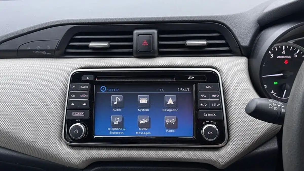 2017-nissan-micra-10-acenta-exteriorpack-big-22