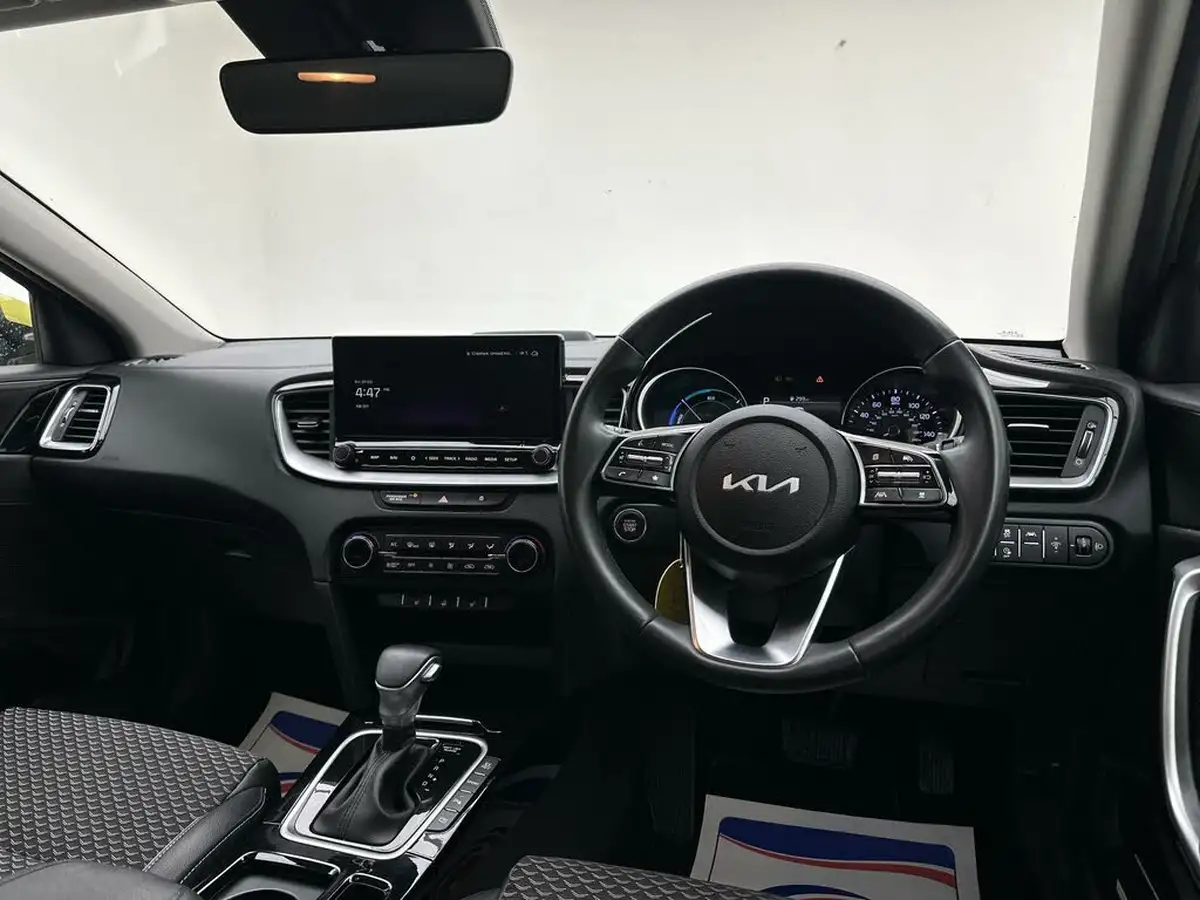 2022-kia-xceed-16-gdi-3-big-18