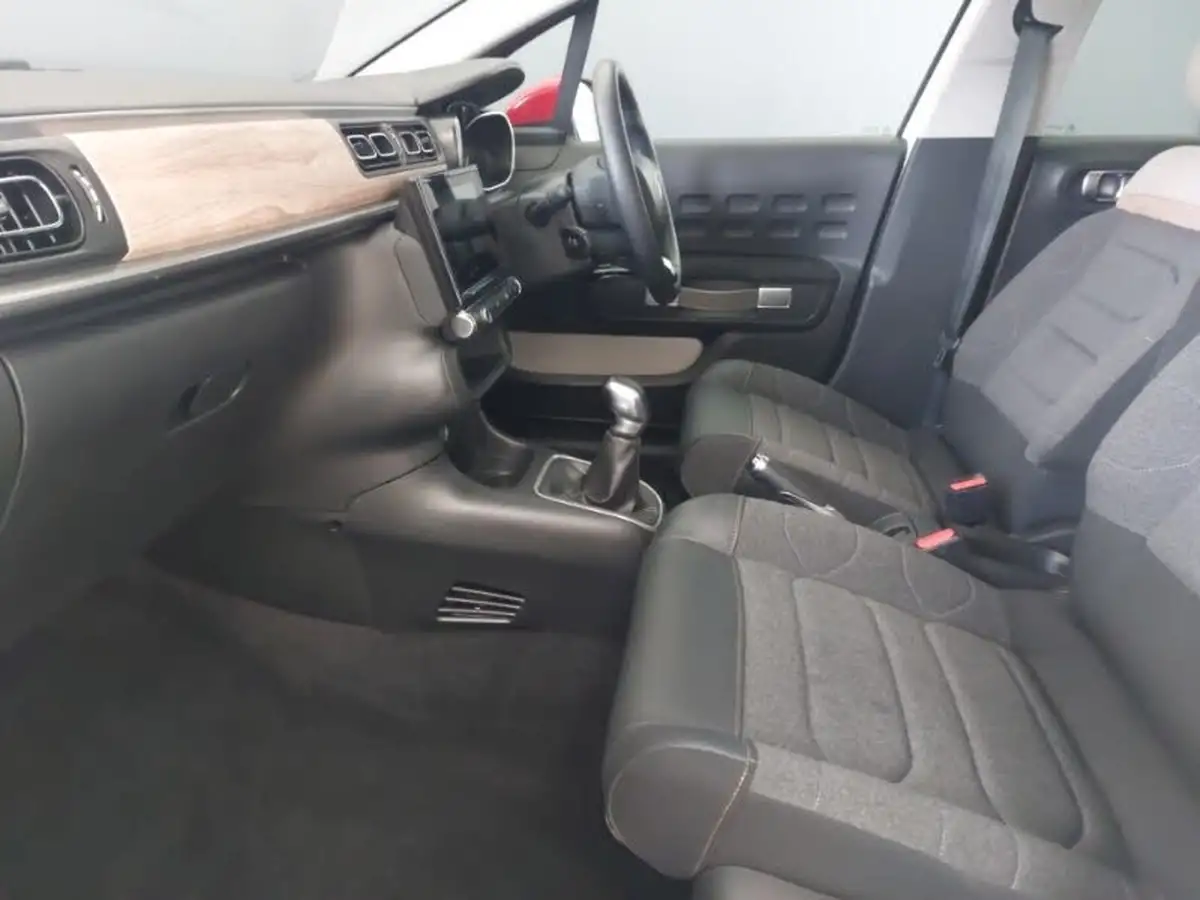 2021-citroen-c3-12-puretech-shine-plus-83ps-big-4