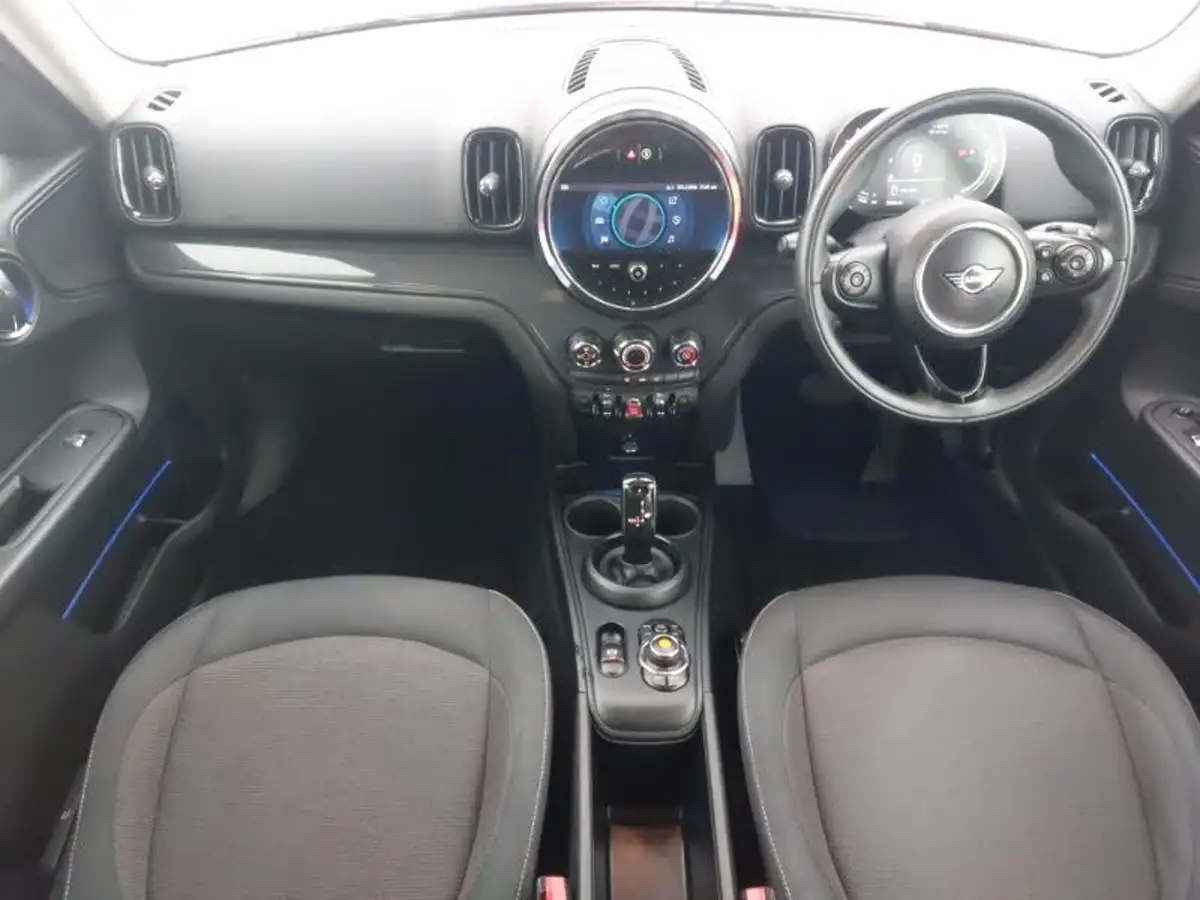 2020-mini-countryman-15-cooper-classic-auto-big-2