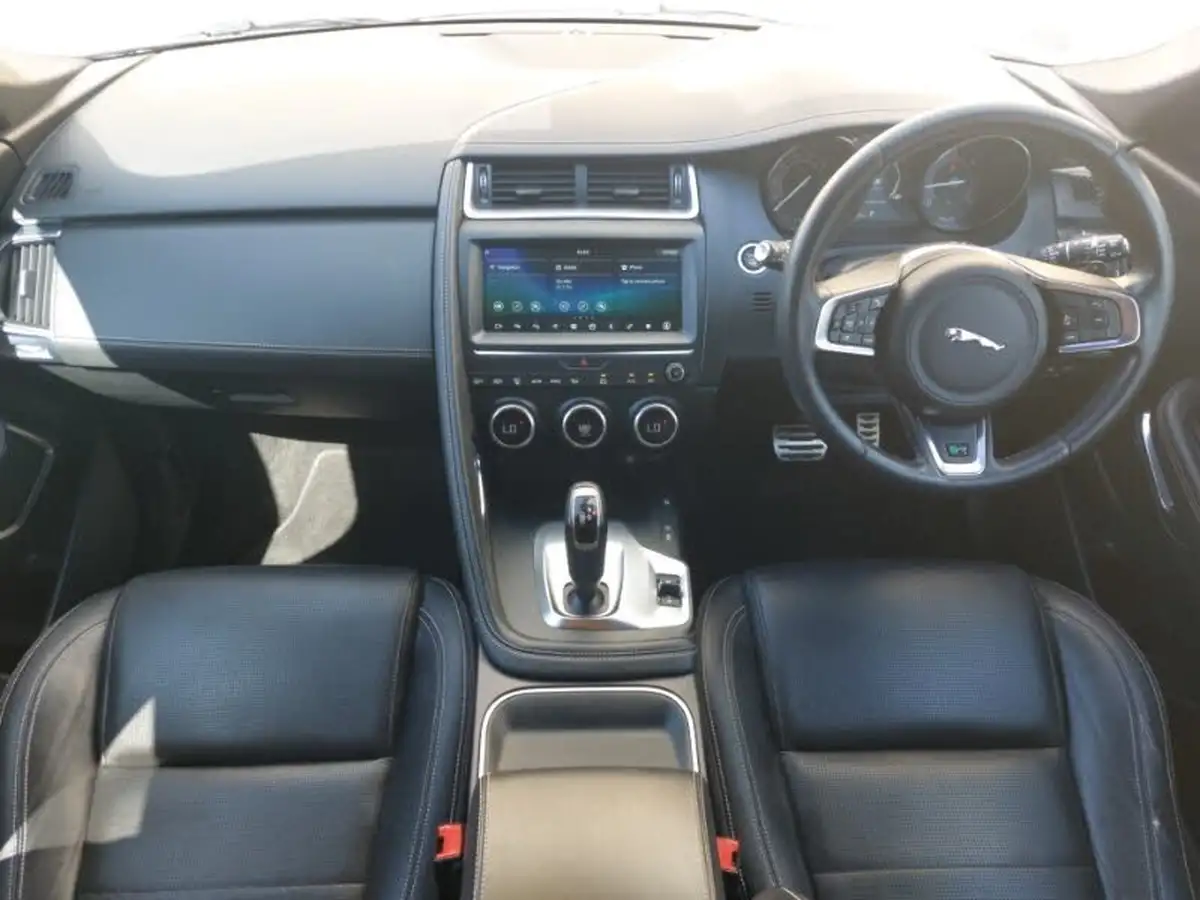 2019-jaguar-e-pace-20-i4d-r-dynamic-se-180ps-awd-auto-big-2