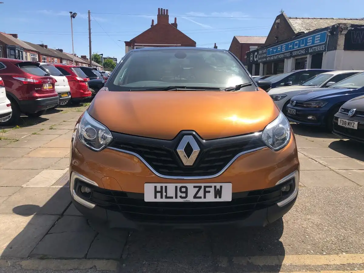 2019-renault-captur-15dci-iconic-90bhp-energy-ss-big-1