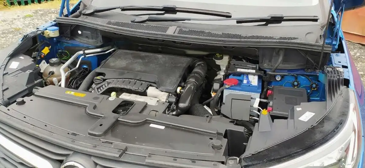 2020-vauxhall-grandland-x-12-elite-nav-big-12