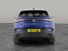 2021-volkswagen-id4-e-family-small-8