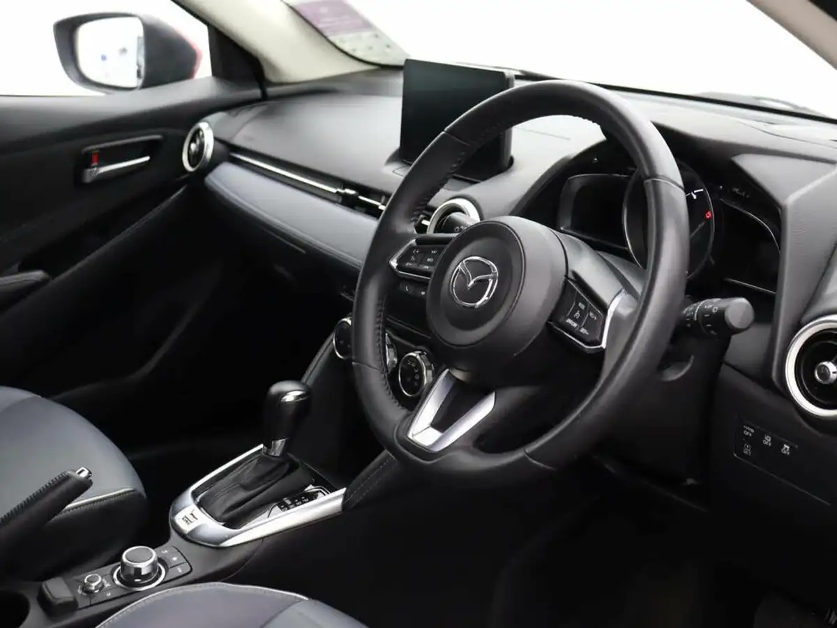 2022-mazda-mazda2-15-skyactiv-g-gt-sport-big-11