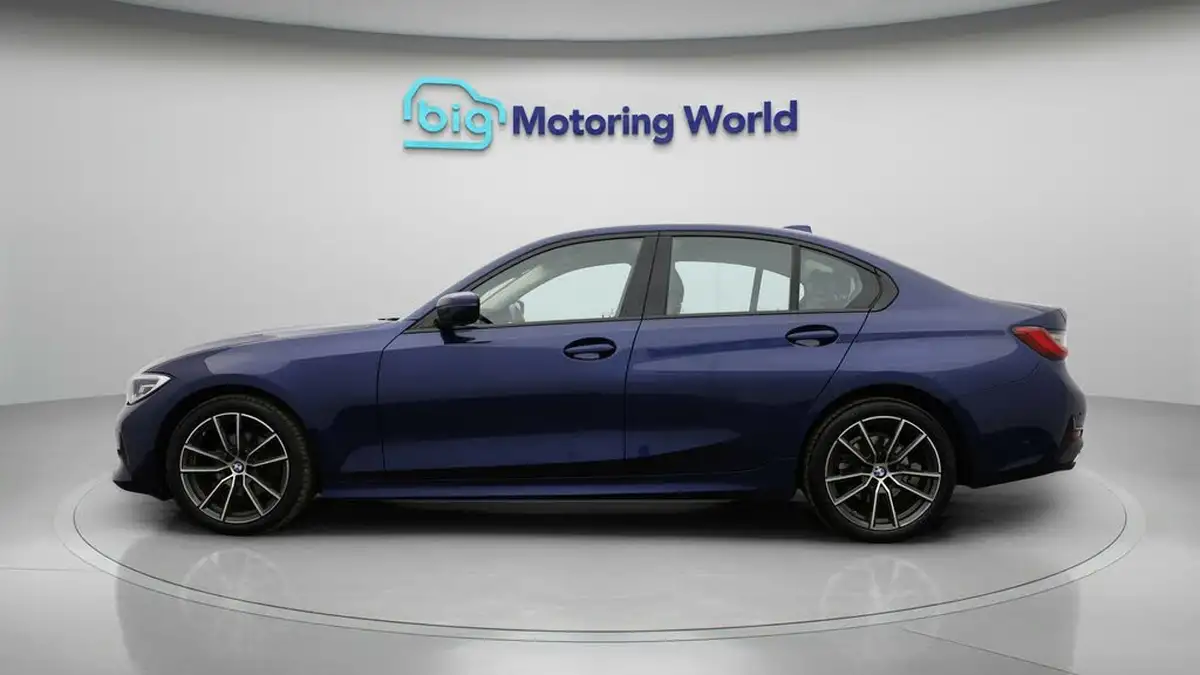 2019-bmw-3-series-20td-320d-sport-188bhp-saloon-4d-auto-big-3