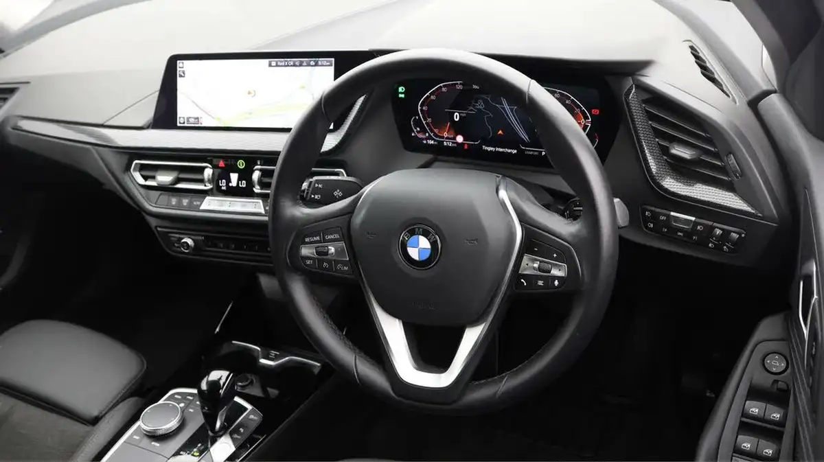 2024-bmw-1-series-15-118i-sport-dct-big-8