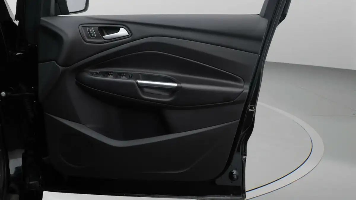 2019-ford-kuga-15t-st-line-150ps-1498cc-big-14
