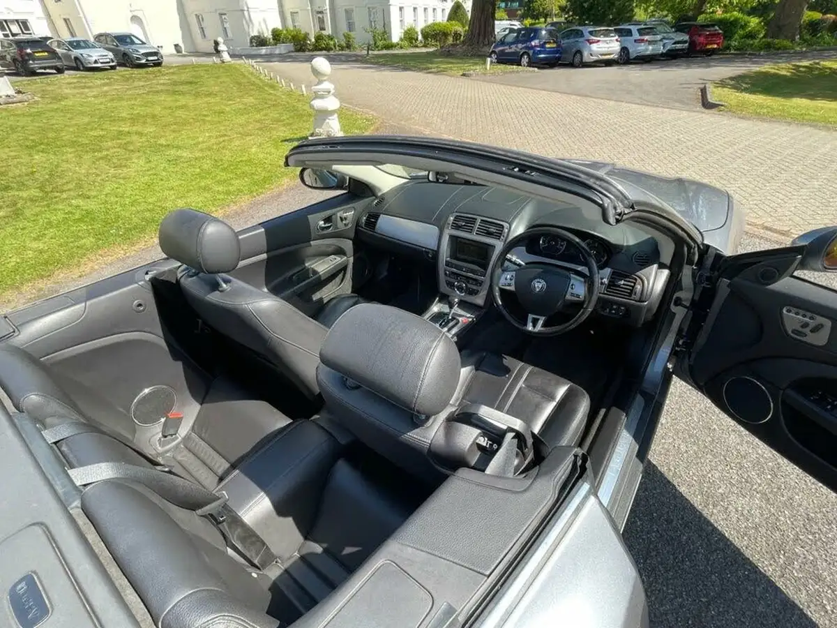 2007-jaguar-xk-42-convertible-big-20