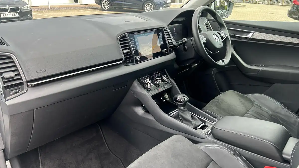 2023-skoda-karoq-15-tsi-se-l-dsg-big-9