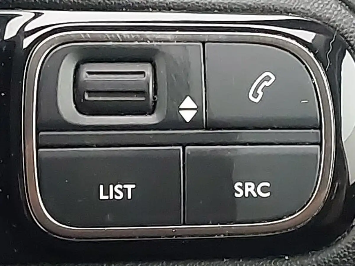 2022-citroen-c5-aircross-15bluehdi-shine-ss-big-12