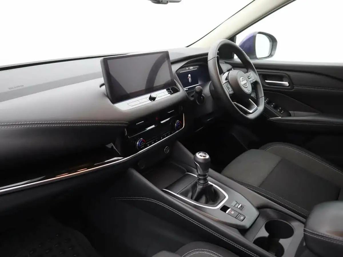 2024-nissan-qashqai-13-dig-t-n-connecta-140ps-big-8