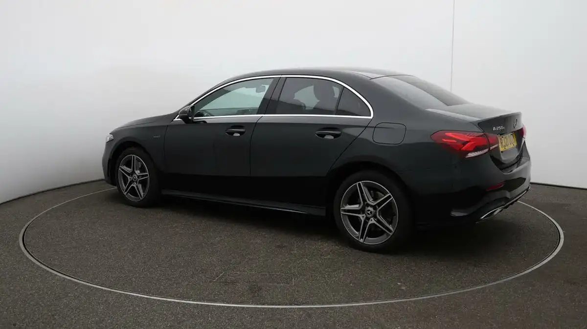 2021-mercedes-benz-a-class-13-a250e-amg-line-saloon-4d-big-27