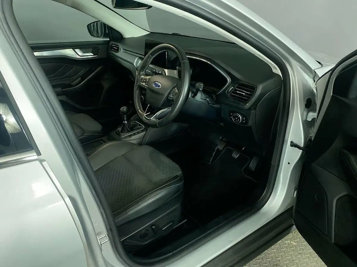2021-ford-focus-10t-titanium-x-edition-155ps-hybrid-mhev-hatchback-big-14