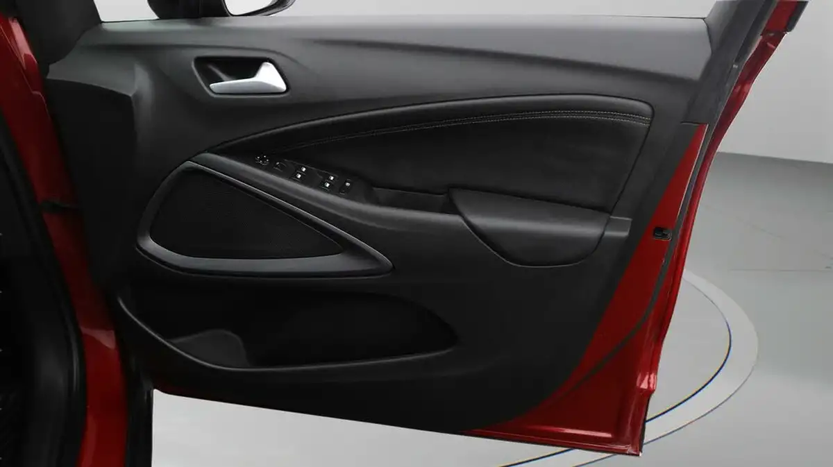 2022-vauxhall-crossland-12-elite-edition-130ps-auto-big-14