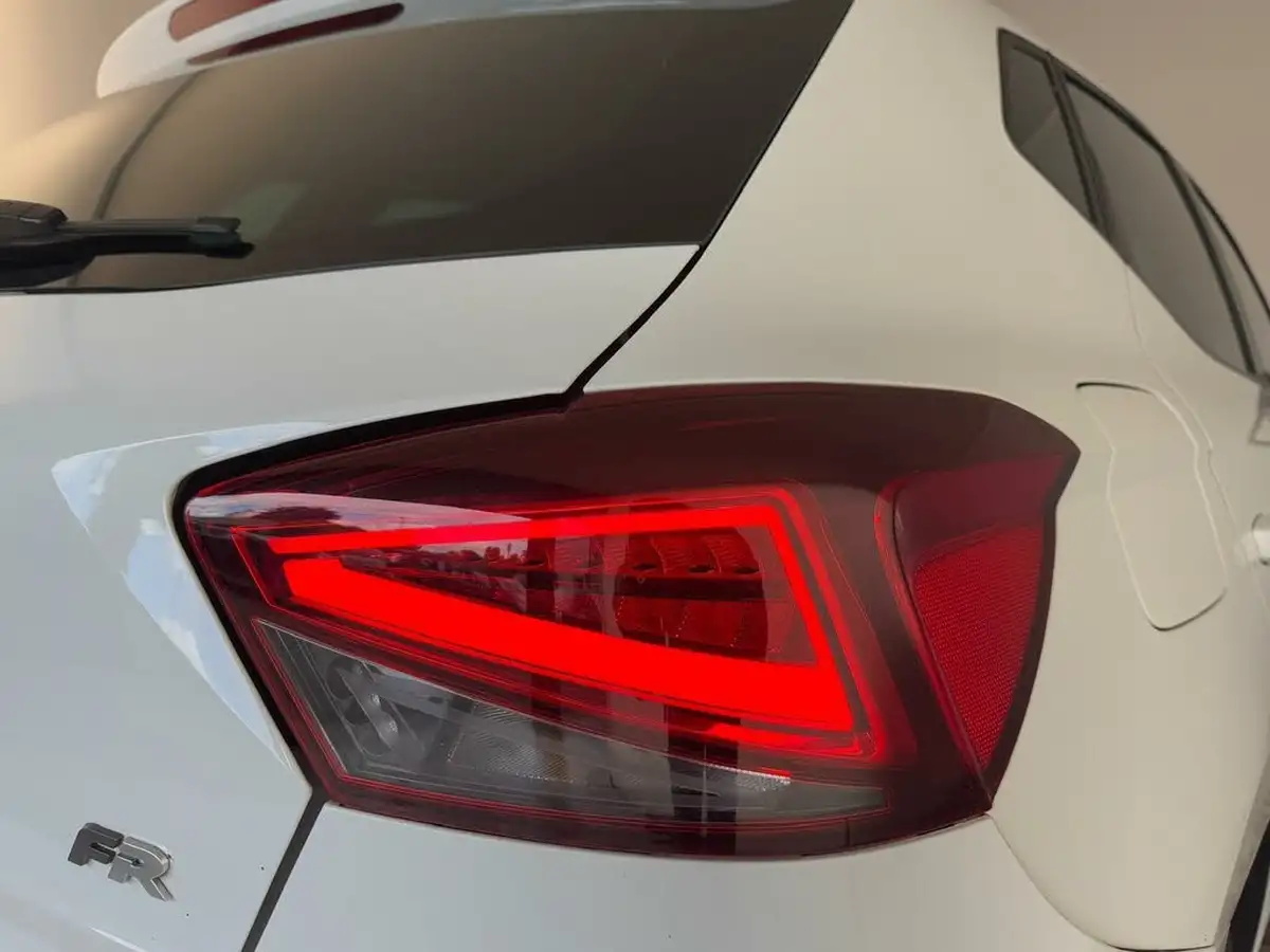 2022-seat-ibiza-10-tsi-fr-110ps-dsg-big-43