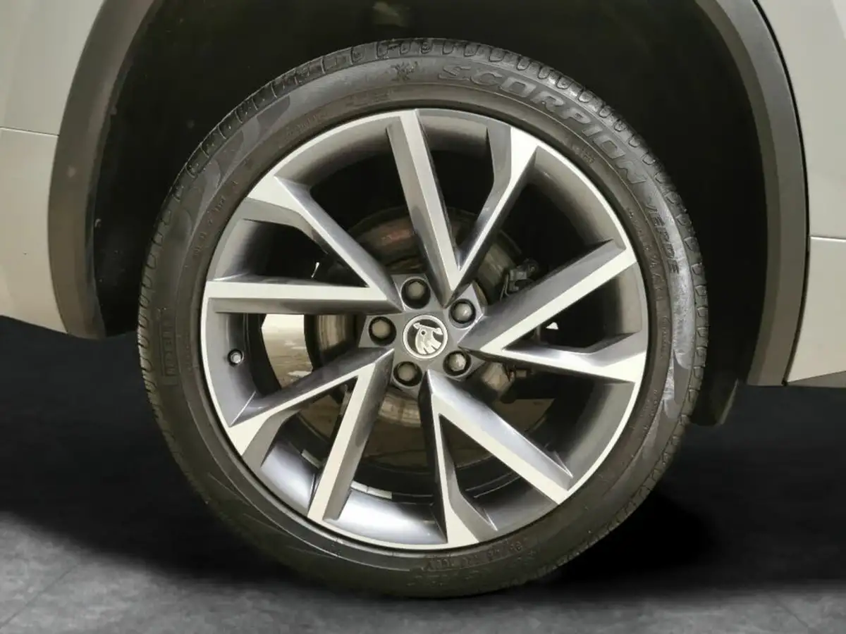 2021-skoda-kodiaq-15-tsi-sportline-big-23