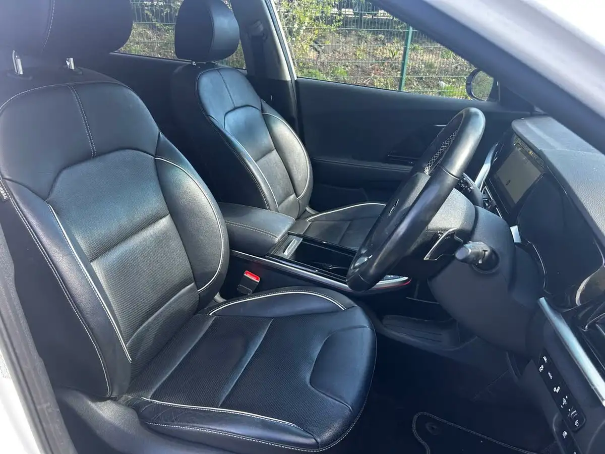 2021-kia-e-niro-ev-4-big-8