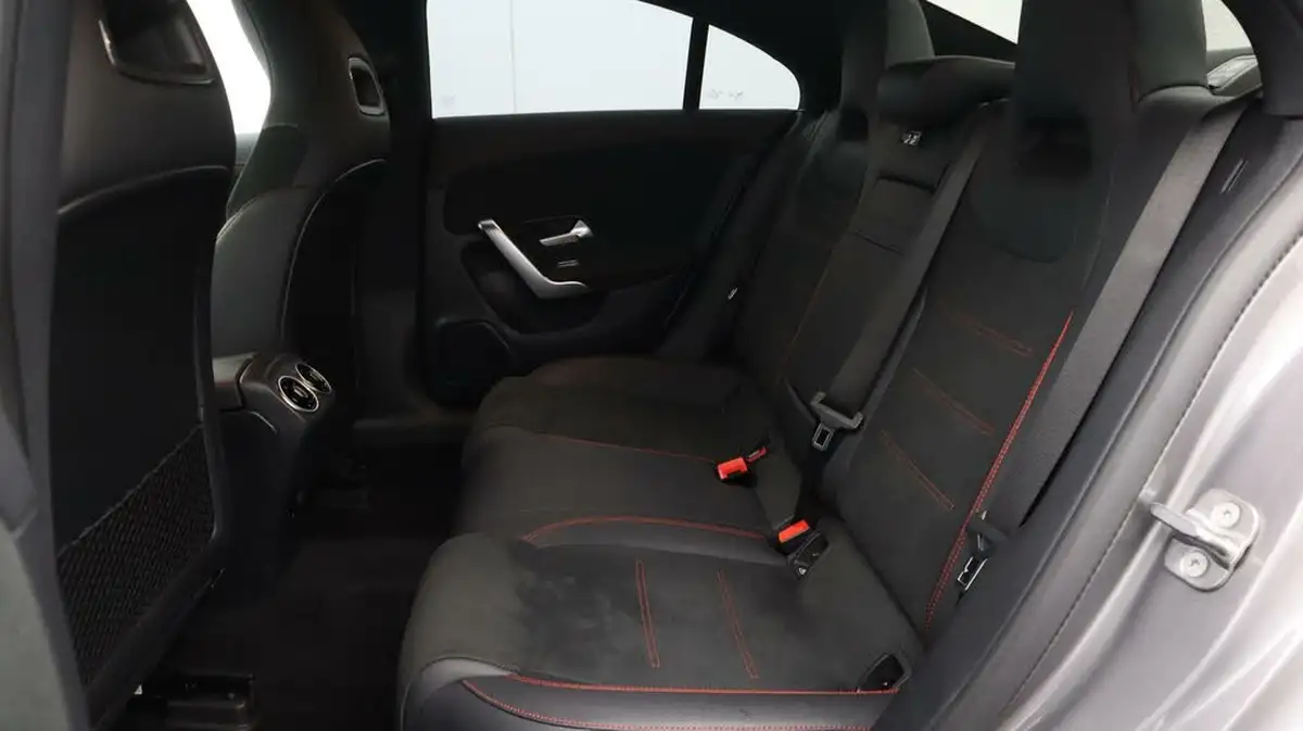 2023-mercedes-benz-cla-13-cla-180-amg-line-coupe-4d-big-16