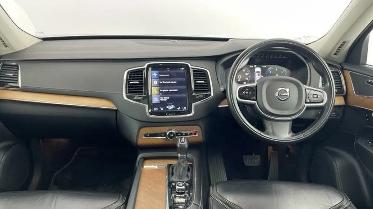 2017-volvo-xc90-20td-d5-inscription-auto-big-7