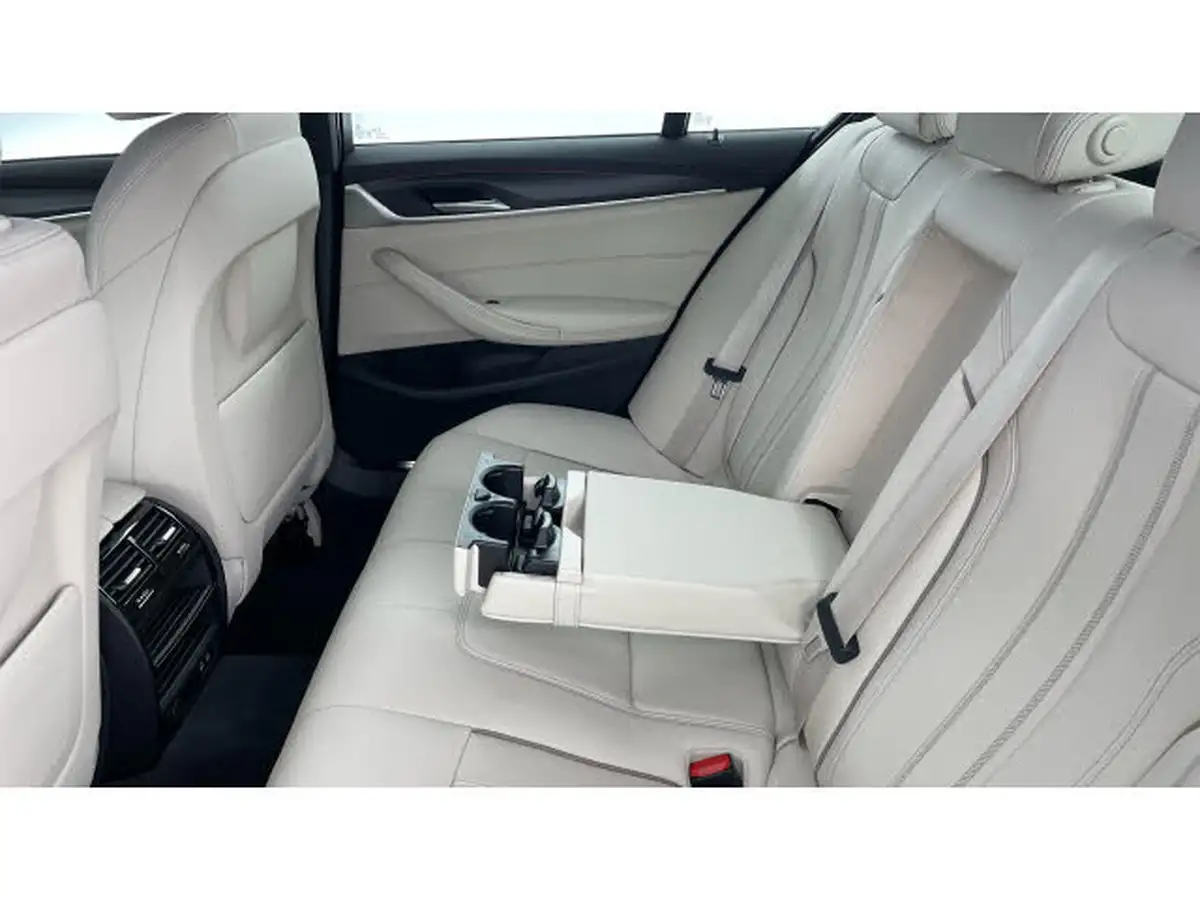 2021-bmw-5-series-20td-520d-xdrive-m-sport-mht-saloon-4d-big-34