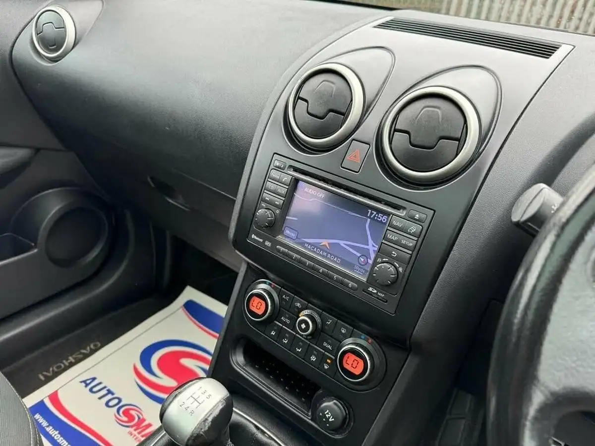 2010-nissan-qashqai-16-n-tec-big-26