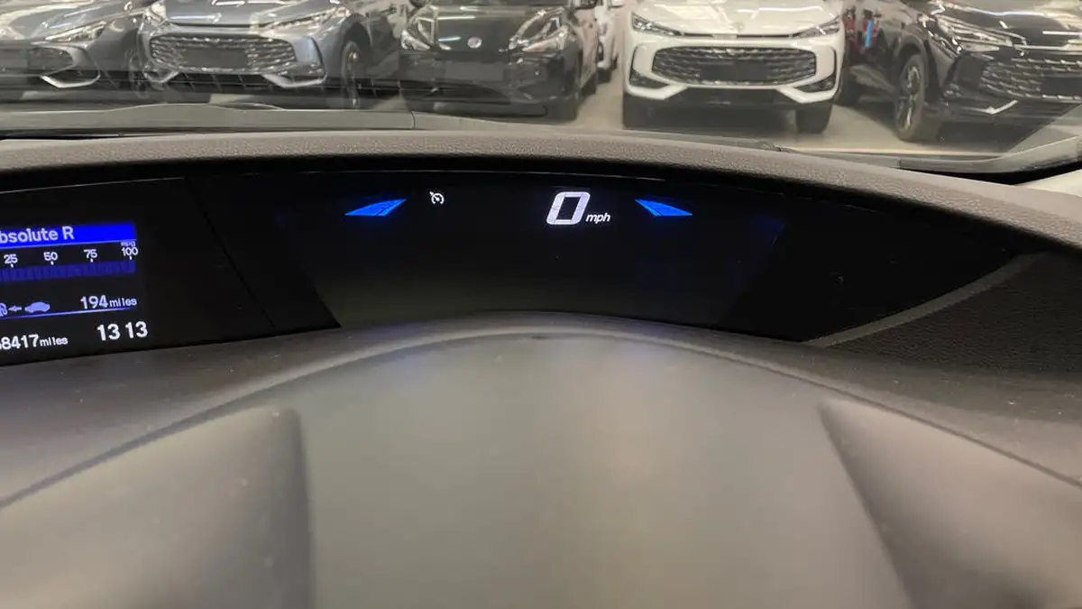 2016-honda-civic-18-i-vtec-sr-dasp-hatchback-auto-big-27
