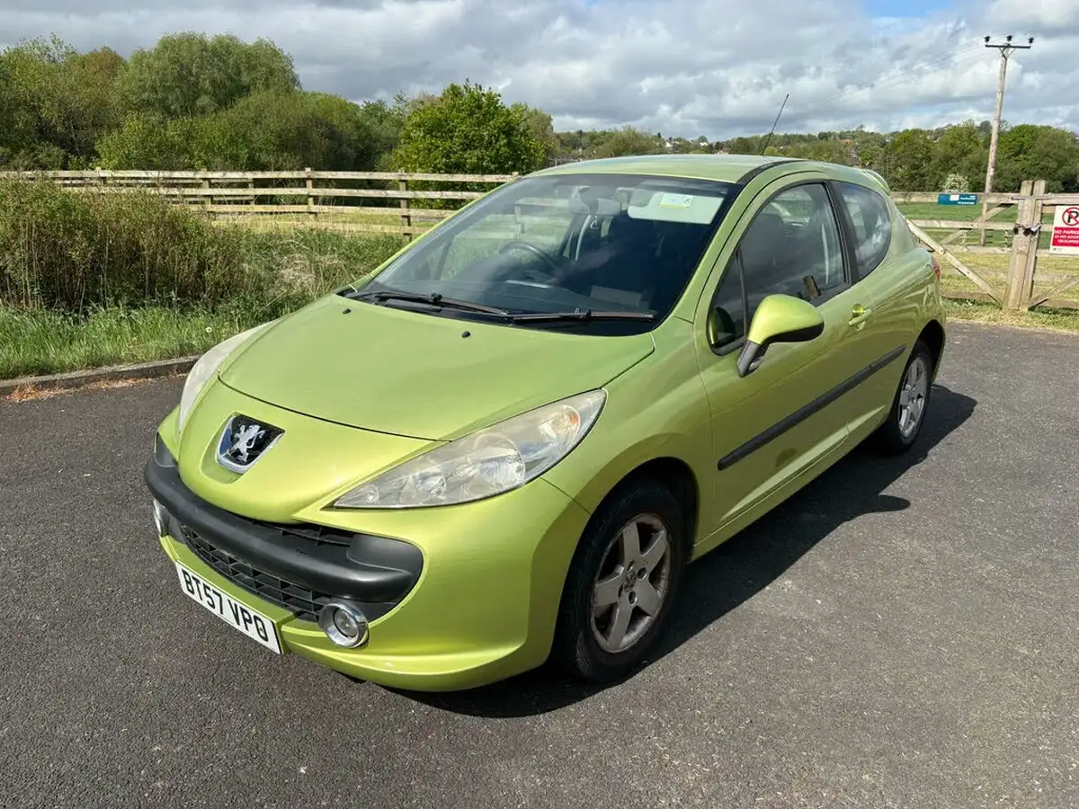 2007-peugeot-207-14-sport-16v-90-3d-1360cc-big-0
