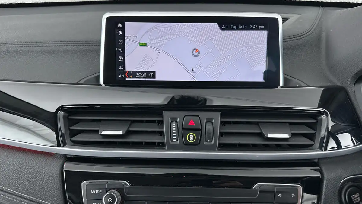 2020-bmw-x1-20-xdrive20i-xline-189bhp-big-11