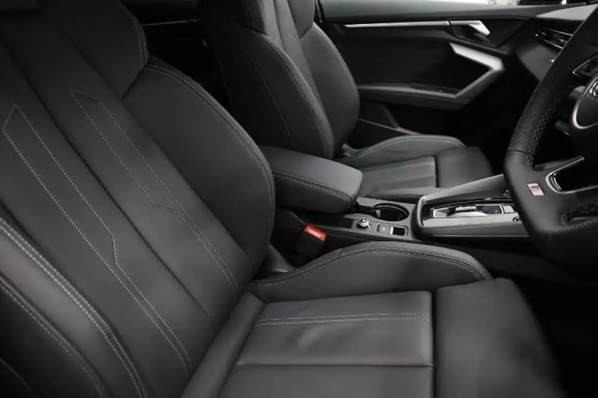 2024-audi-a3-15-35-tfsi-black-edition-sportback-5d-big-9